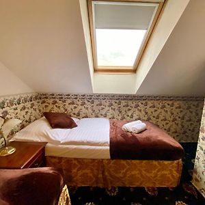 Economy Kamer met Twee Aparte Bedden